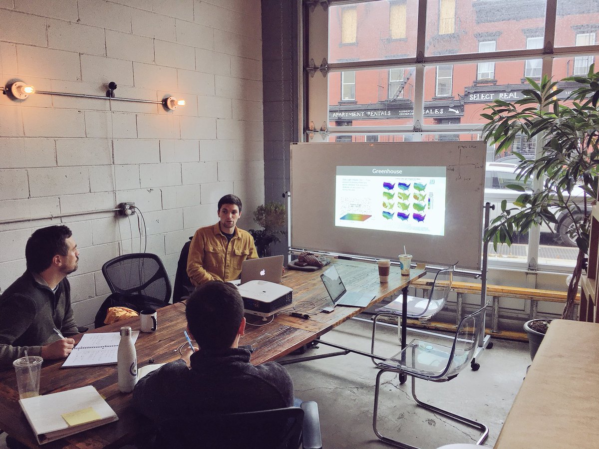 Taking a moment to learn about the common mistakes and simple solutions when starting an urban farm can save you a lot of time and money. The Commercial Urban Farming Class&nbsp;(pictured above) by Agritecture Consulting&nbsp;is a 2-day intensive cl…