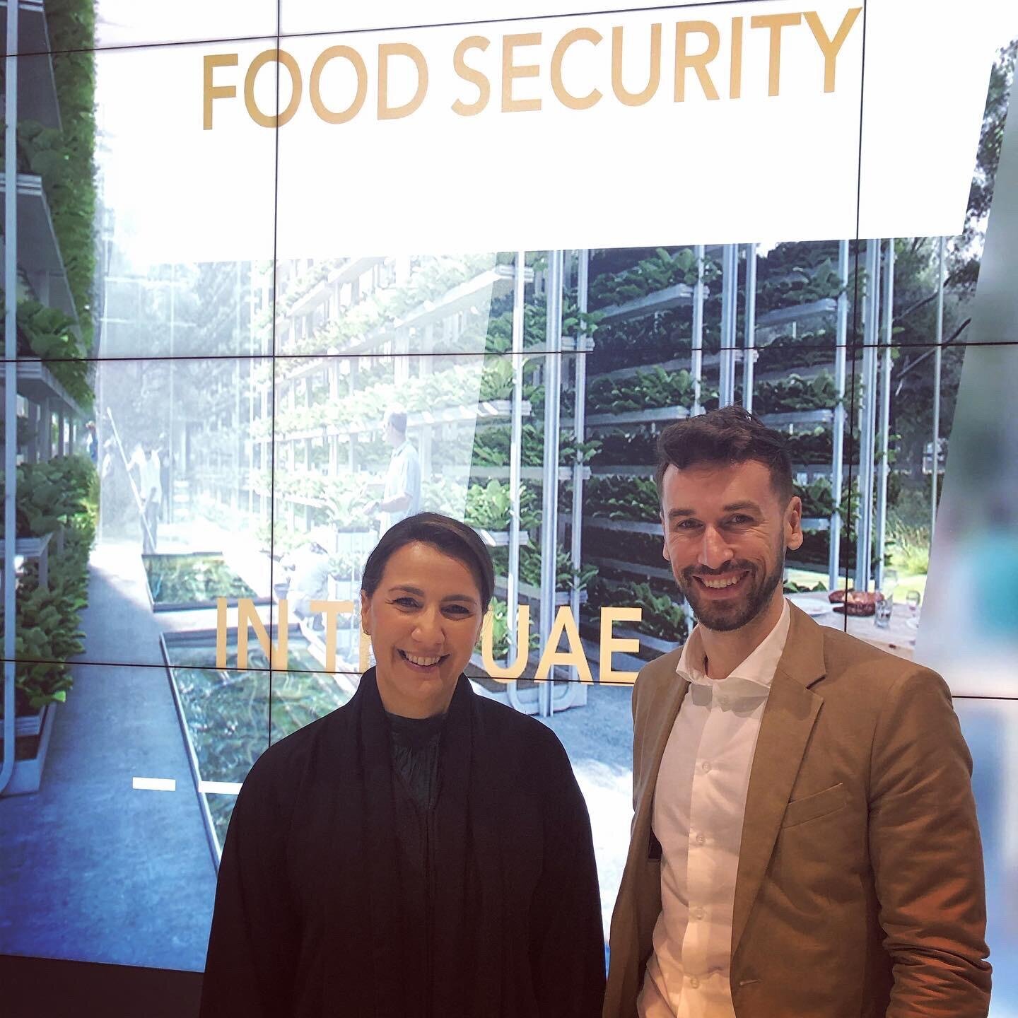 Image of Her Excellency Mariam Bint Mohammed Saeed Hareb Almheiri, Minister of State for Food and Water Security, and Henry Gordon-Smith, Agritecture’s Founder &amp; CEO, at the Dubai Food Tech Valley workshop.