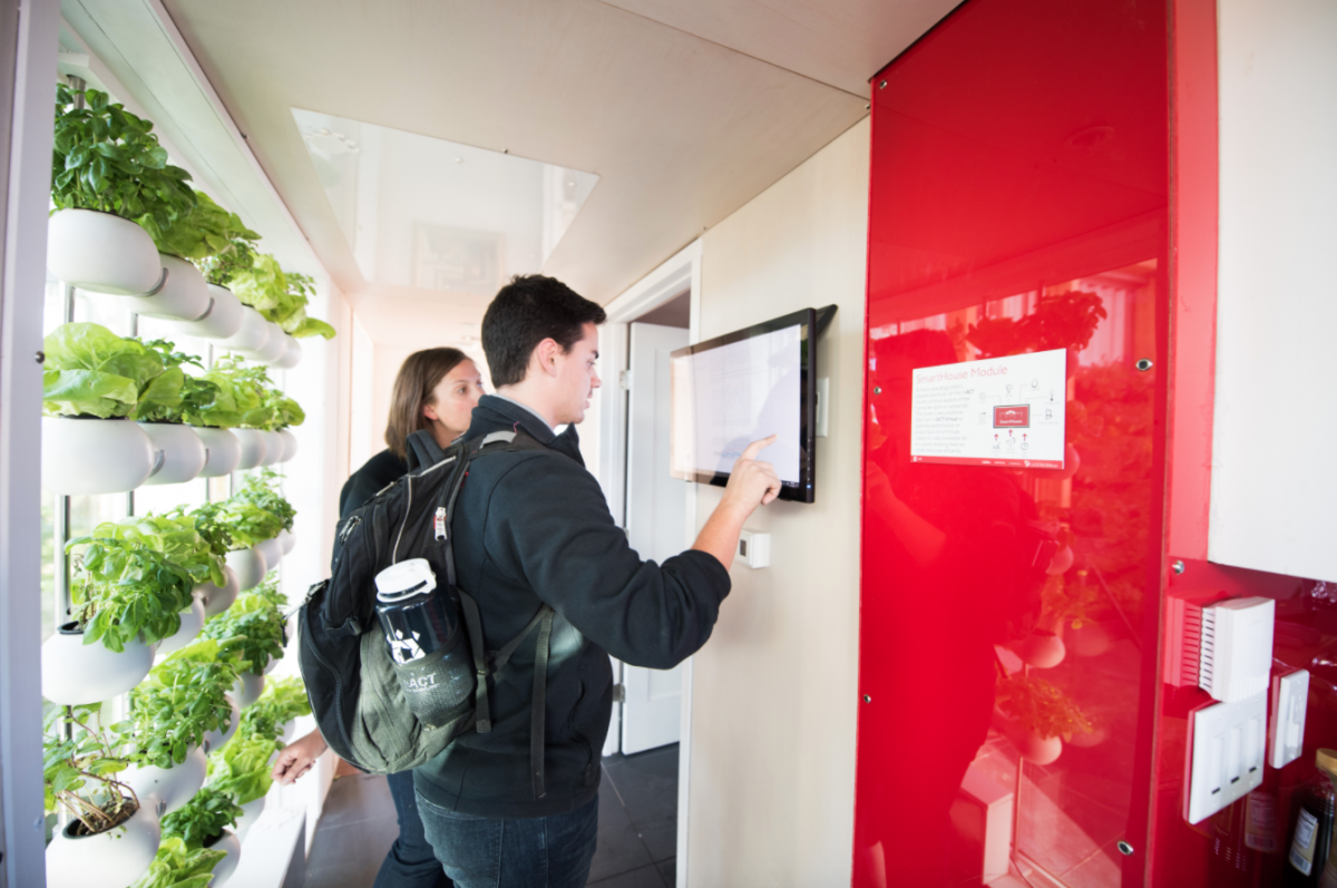 REACT HYDROPONIC WALL.jpg