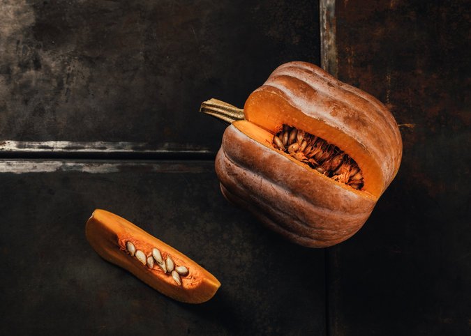 Mr. Mazourek developed the Robin’s Koginut Squash, a cross between two squash varieties that changes color on the vine when it’s ripe. (Credit: Andrew White for The New York Times)