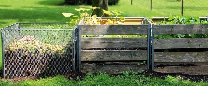 Piles of compost. (Source: A BEGINNER’S GUIDE TO COMPOSTING AT HOME)