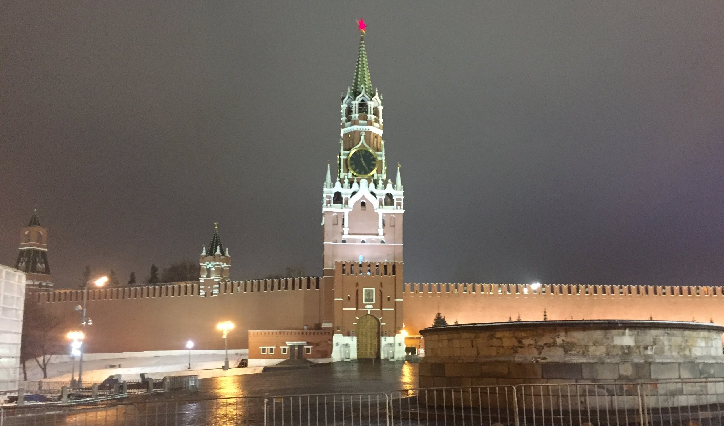 KremlinMainTower.jpg