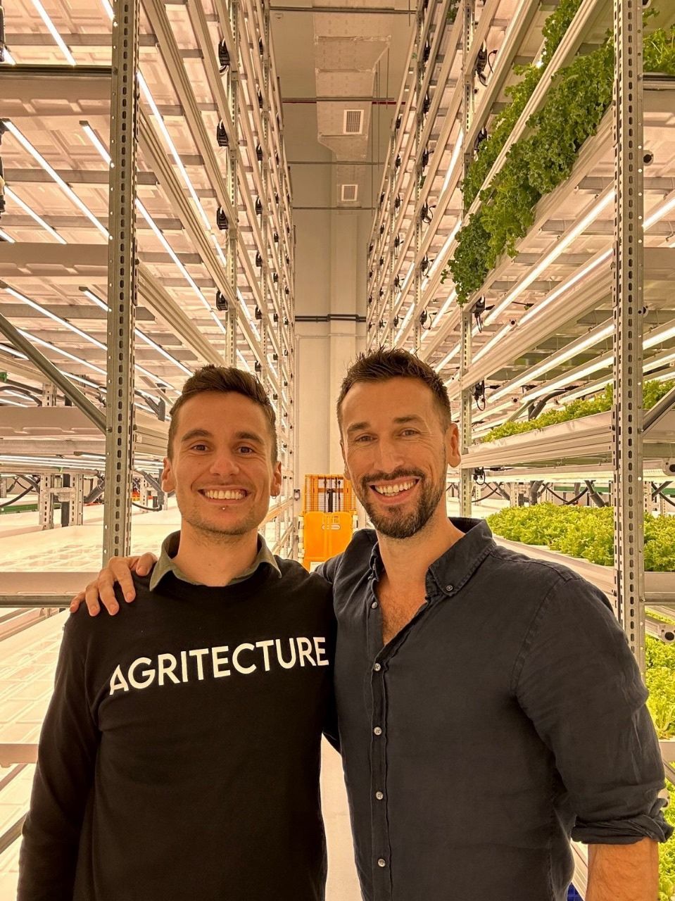 iFarm turn-key vertical farming review